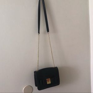 Forever21 Black And Gold Bow Chained Bag